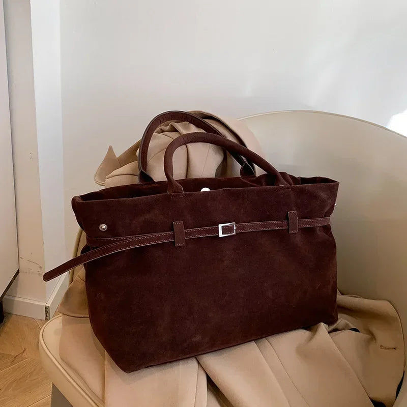 Damentasche mit Schnalle, dekoratives Design, solide Einkaufstasche aus Wildlederimitat, große Kapazität, Haspe, lässige Tragetasche, 2025, heißer Verkauf, Taschen für Damen