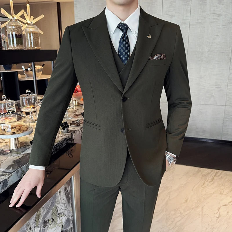 Slim-Fit Dreiteiliges Set im koreanischen Stil mit zwei Knöpfen für Trauzeugen, formelle Hochzeit, Business-Anzug, hübscher Bräutigam, Trauzeugenkleid, hoch