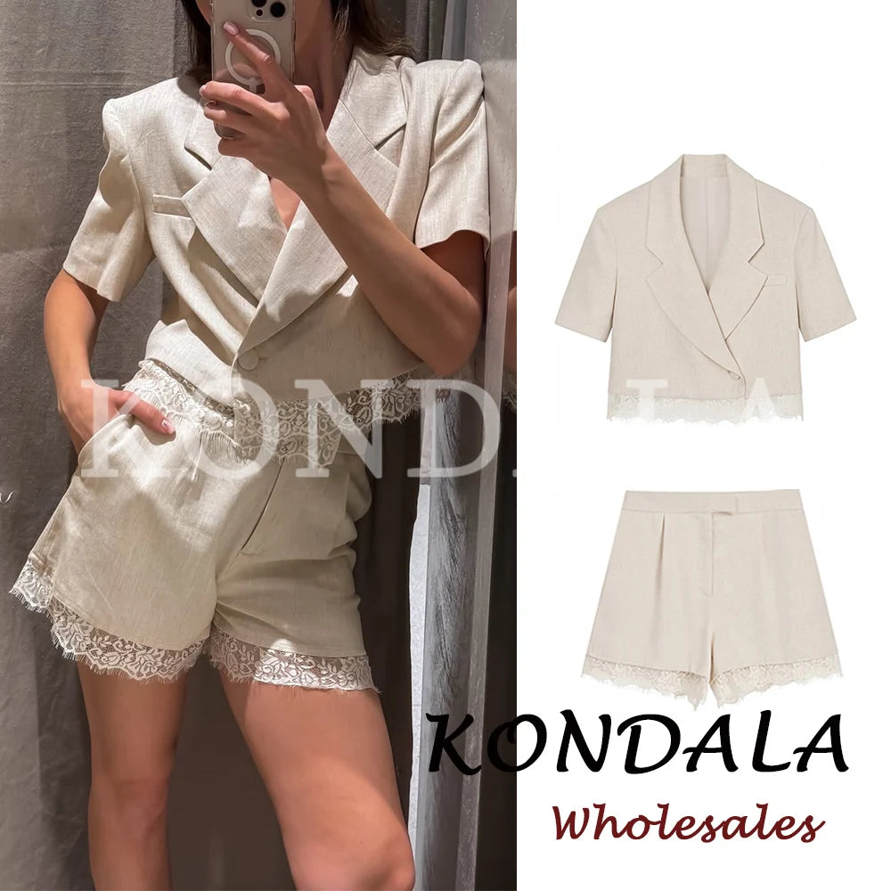 KONDALA Elegantes Damen-Frühlingsoutfit 2026: Spitzenanzug mit Einknopf-Blazer und Plissee-Mini-Shorts – Modisches Büro-Set für Damen