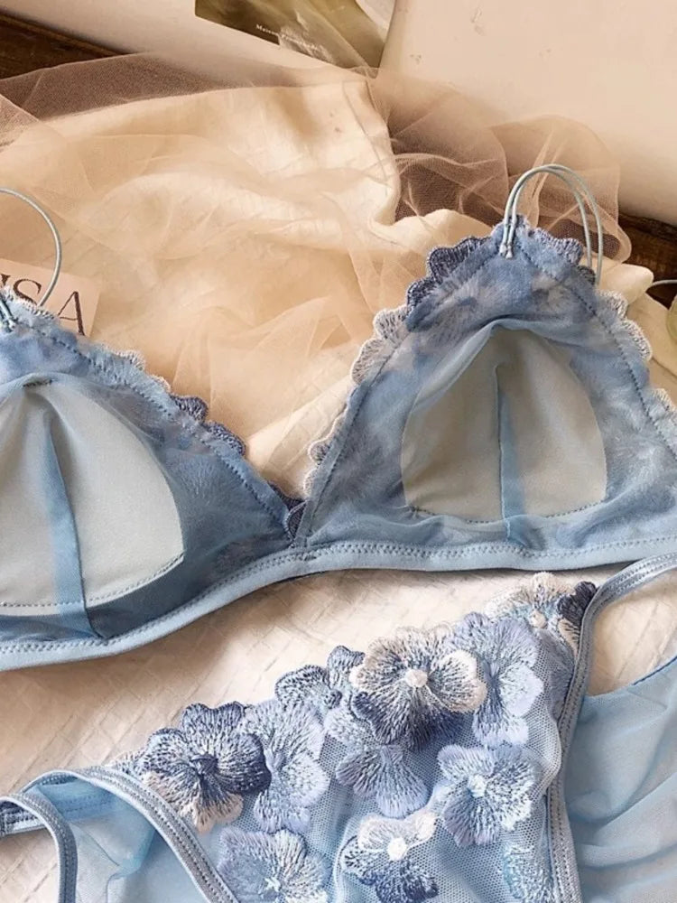 Französisches Nischen-Dessous-Set, besticktes Netz, Dreieck-Cup, kabelloses Bralette, Retro-Spitze, dünn, sexy, bequemer BH, USA Tushy MOYISU