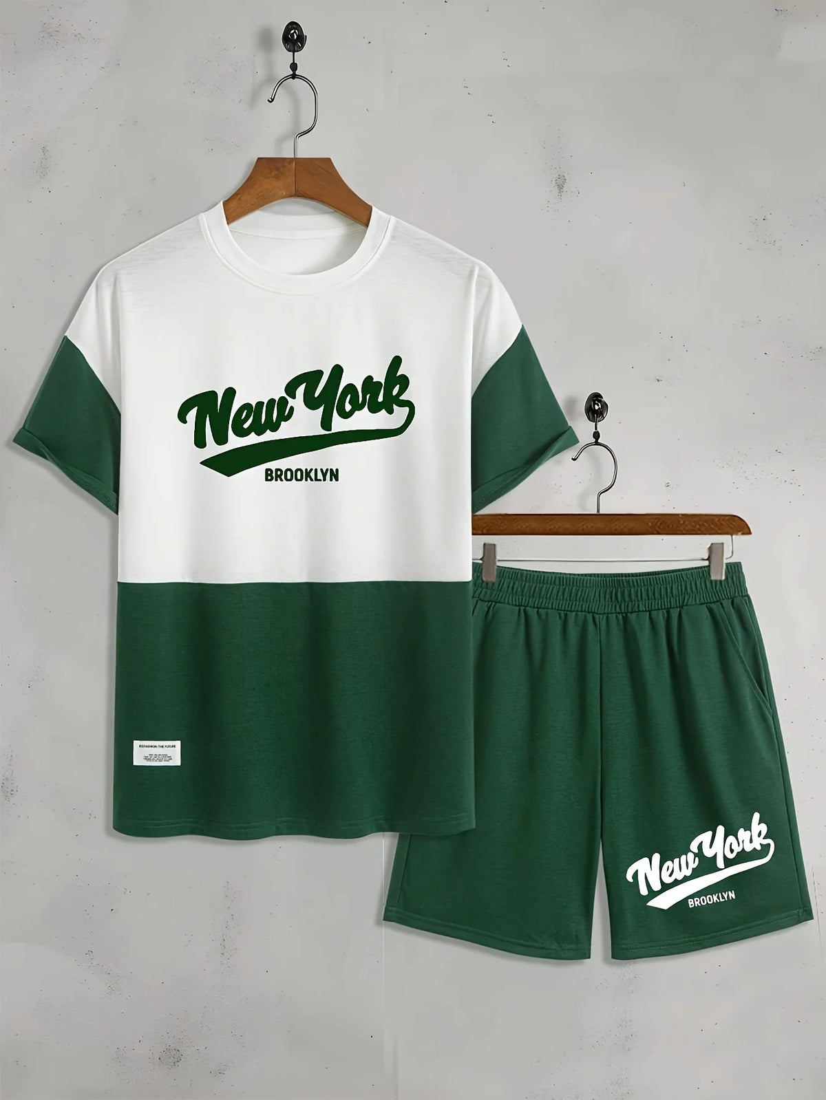 Sommer 2025, neues Herren-Freizeit-Sportbekleidungsset, 3D-Digitaldruck, Rundhals-Kurzarm-T-Shirt mit Farbblock und Shorts