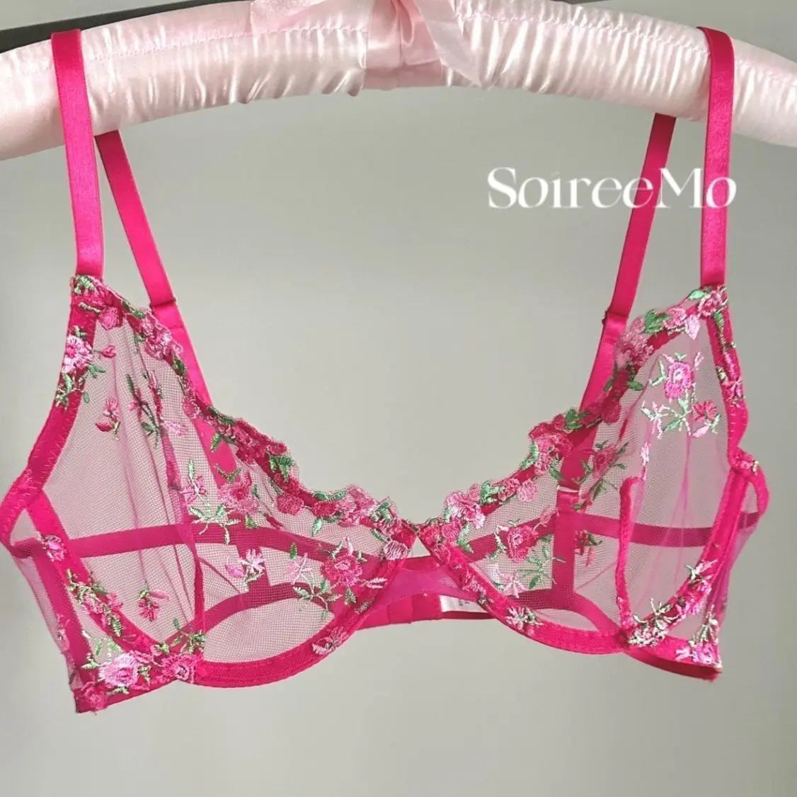 Tägliches französisches Spitzen-BH-Set, durchsichtiges Mesh-Bügel, große Brustunterstützung, Blumenstickerei, Komfortkleidung, sexy MOYISU-Höschen, bezauberndes Set