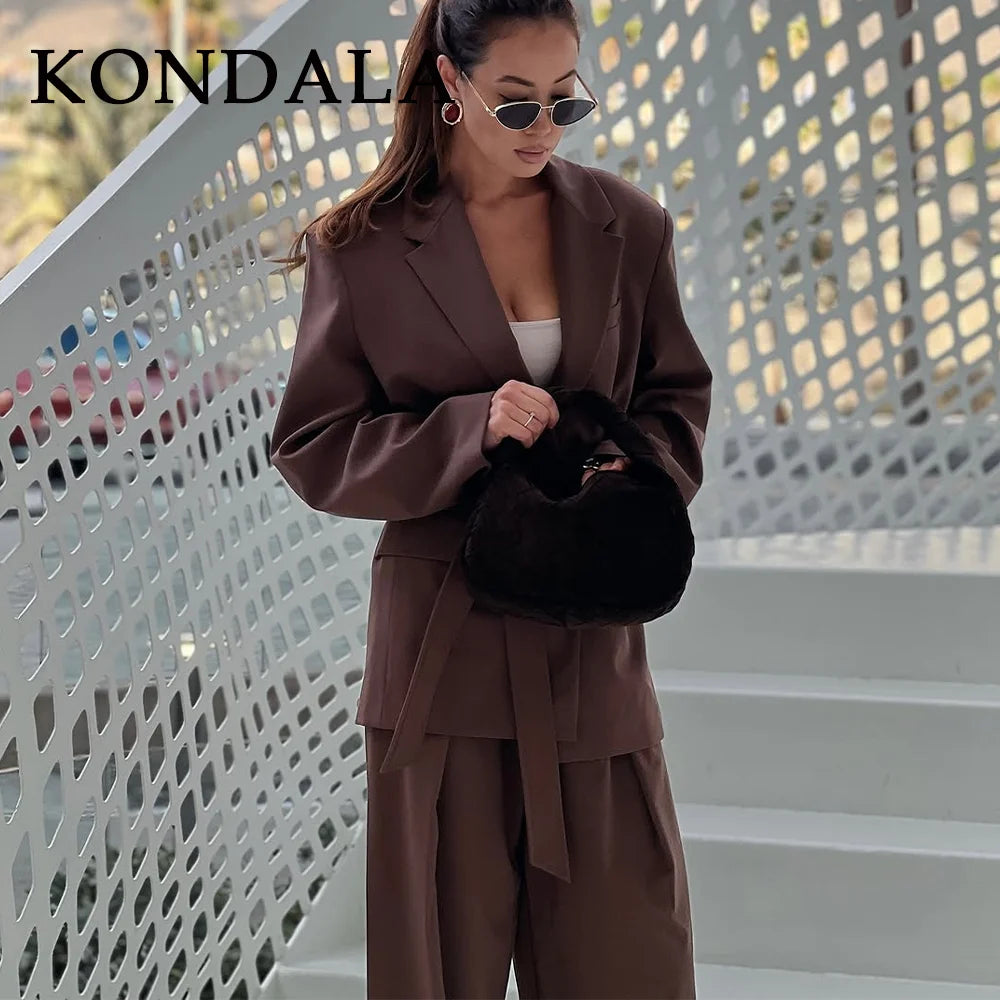 KONDALA 2026 Frühling Eleganter Brauner Damenanzug für Büro, Modischer Lässiger Blazer mit Gürtel, Oversized Shrug, Schicker Reißverschluss, Lange Hose