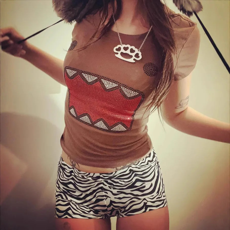 Casual Streetwear Kawaii Domo Kun Strass Cartoon 2000er Qualität Rundhals Kurze Ärmel Einfache Tägliche Routine Fit T Shirt Top