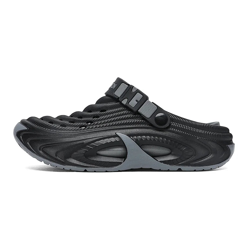 Sommer Herren-Slipper Strand-Clogs Outdoor-Sandalen EVA Weiche Bequeme Slides Herren Casual Wasser-Gartenschuhe Männliche Strand-Sandalen