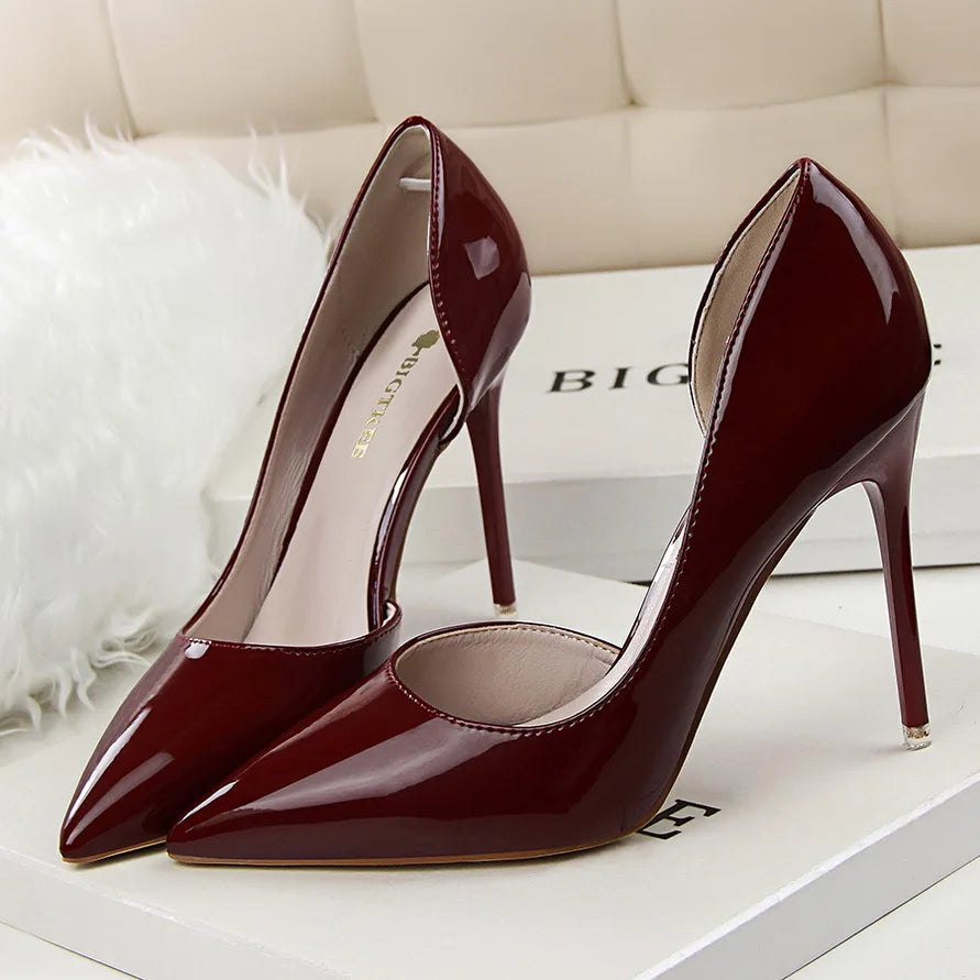 Frauen 7,5 cm 10,5 cm High Heels gelbe Pumps Büro sexy Stiletto Hochzeit Braut Scarpins kurze Absätze Dame sexy hohle Party Schuhe