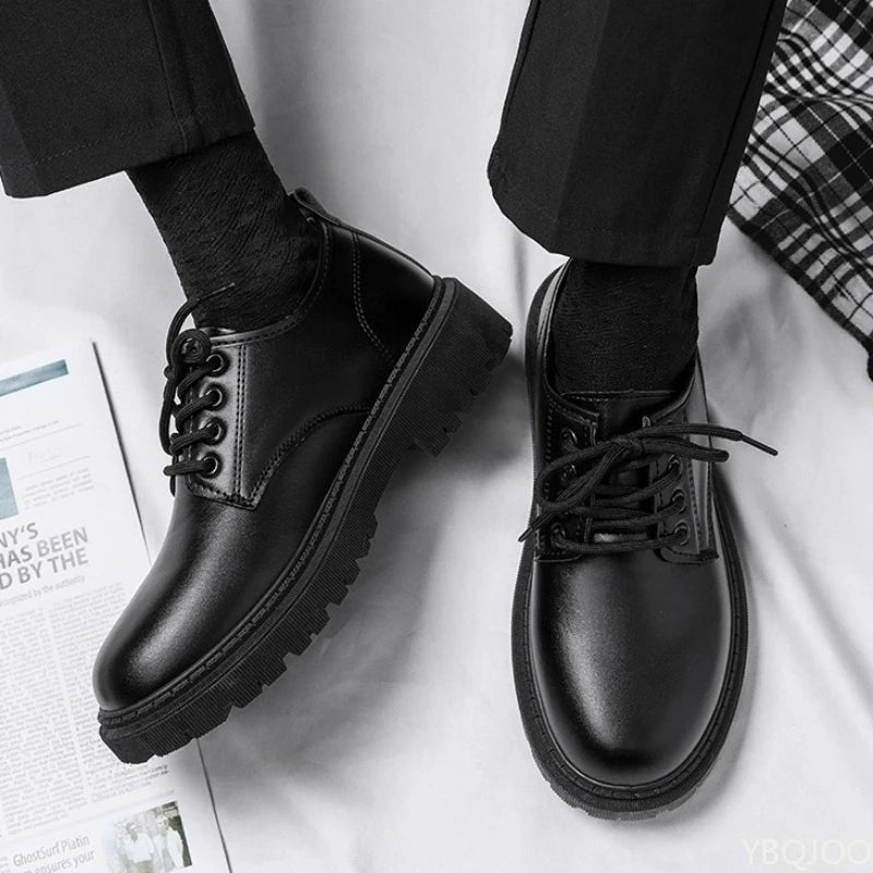 Business-Büro Formelle Kleidung Lässige Schnürschuhe für Herren Frühling und Herbst Mode Neue Atmungsaktive Rutschfeste Herrenschuhe 2026