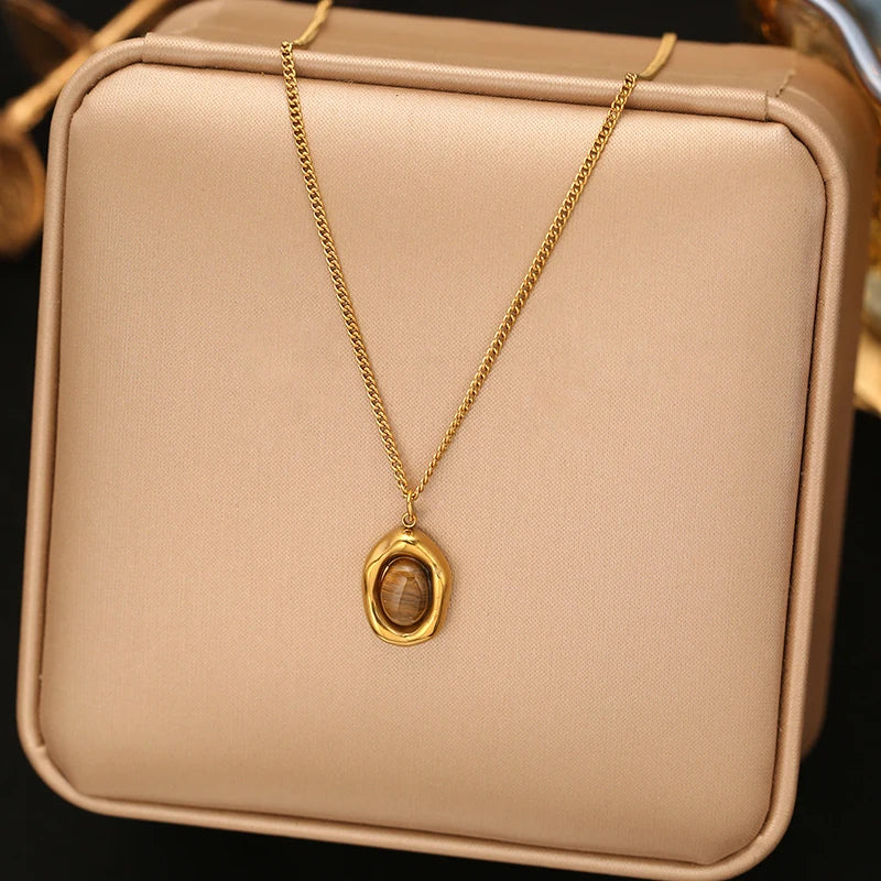 EILIECK 316L Edelstahl Goldfarbene Blumen-Anhänger-Halskette für Frauen, trendige Halskette, wasserdicht, Urlaubsschmuck, Geschenk