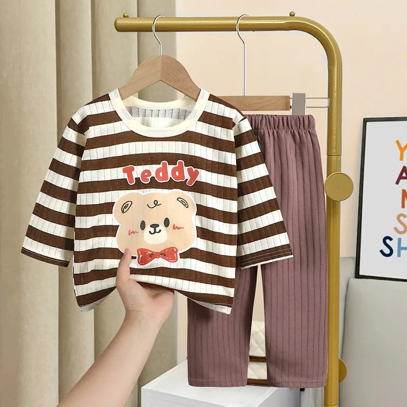 Cartoon Bär Drucken Tops + Hosen Mode Hause Kleidung Jungen Und Mädchen Frühling Sommer 2024 Neue Nachtwäsche 2 stücke Kleinkind dünne Anzüge