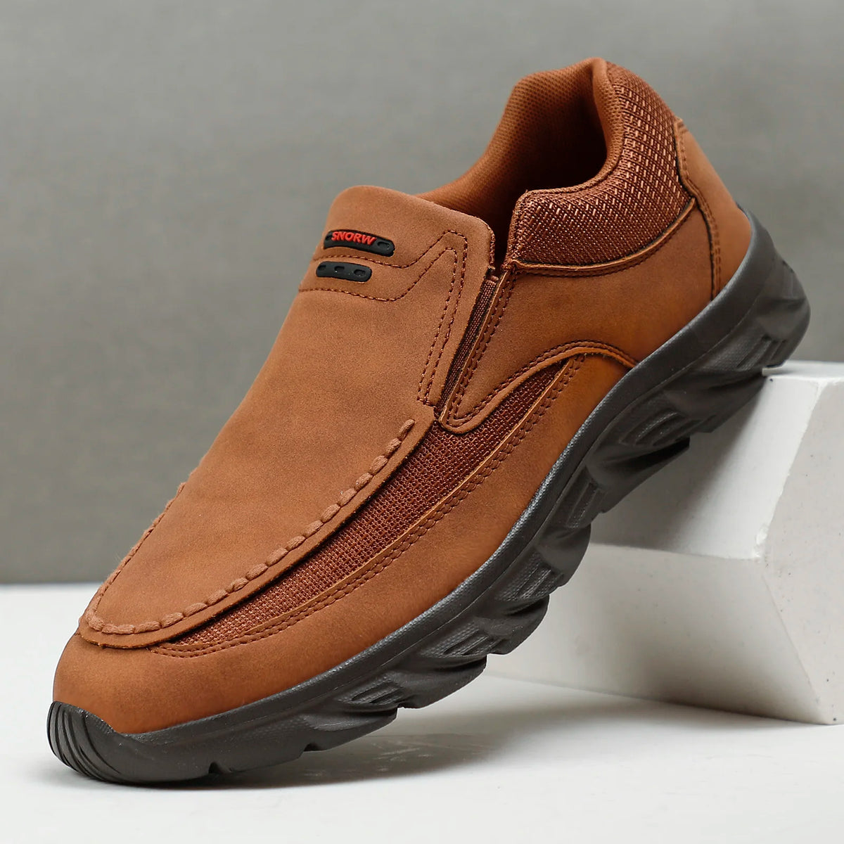 Leder-Herren-Loafer, bequeme, atmungsaktive Herren-Freizeitschuhe, Slip-on-Bootsschuhe, leichte, rutschfeste Herren-Wanderschuhe