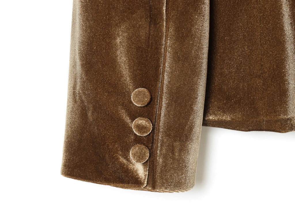 ETJ Damen-Frühlingskollektion. Stilvolle Pendler-Anzugjacke aus Samt mit V-Ausschnitt und passende lockere Anzughose