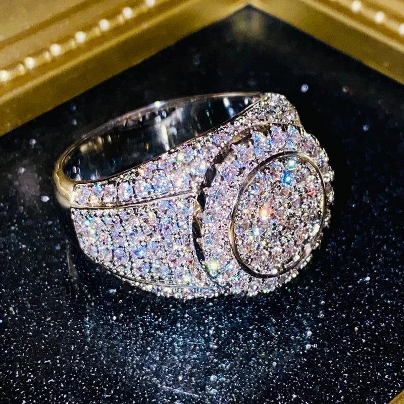 Huitan Helle Eheringe für Frauen, schillernder Zirkonia, luxuriöses, schickes Fingerzubehör, moderner, exquisiter Schmuck für Party