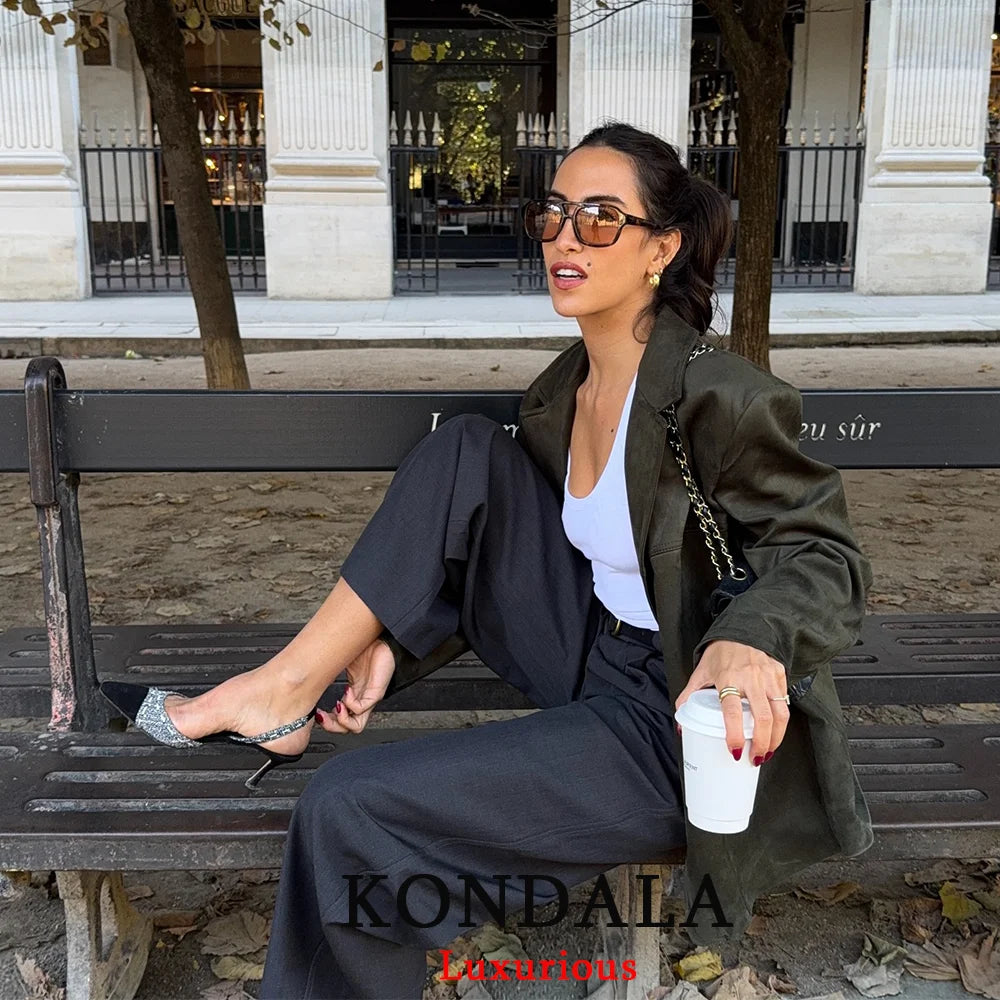 KONDALA Büro Dame Chic Grün Wildleder Frauen Anzüge V-ausschnitt Langarm Lose Blazer Breite Bein Shorts Mode 2025, Herbst Winter Anzug