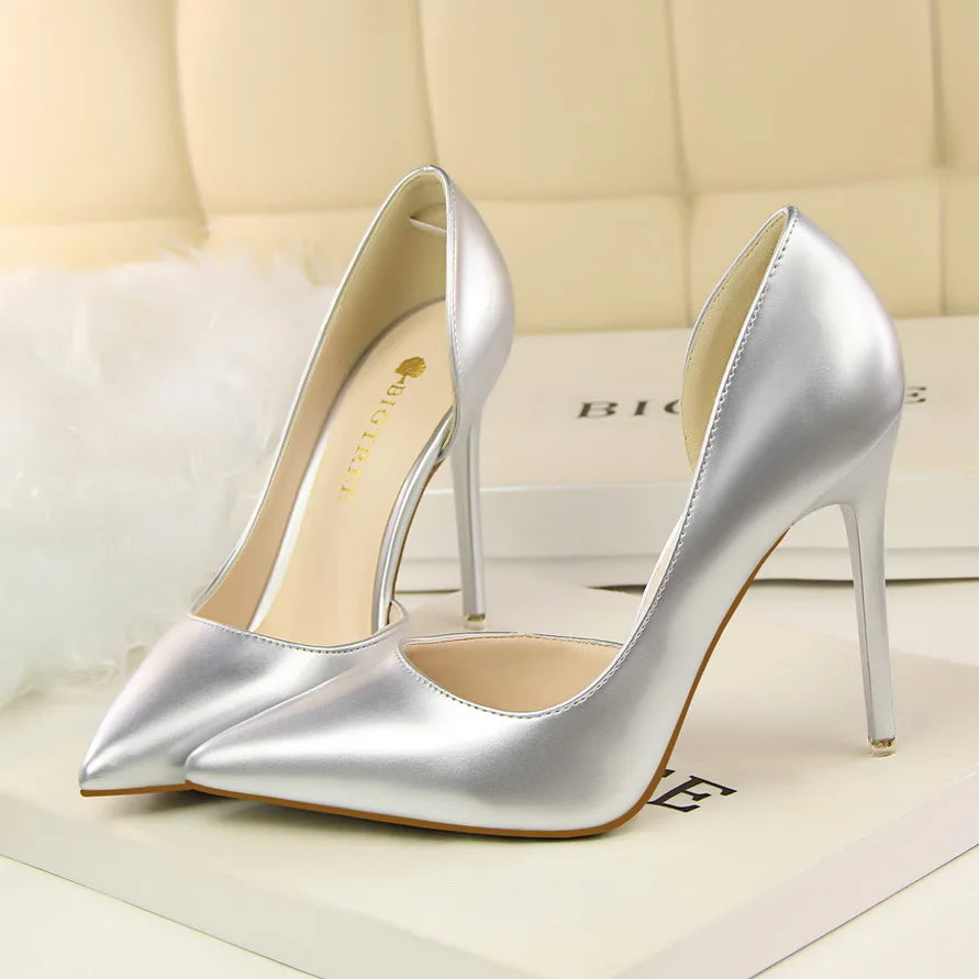 Frauen 7,5 cm 10,5 cm High Heels gelbe Pumps Büro sexy Stiletto Hochzeit Braut Scarpins kurze Absätze Dame sexy hohle Party Schuhe
