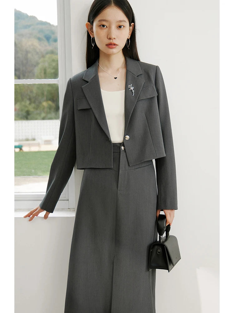 Ziqiao Temperament Ein knopf Brosche Kurz anzug für Frauen Frühling Chic Pendler geraden langen Rock kurze Blazer Jacke weiblich