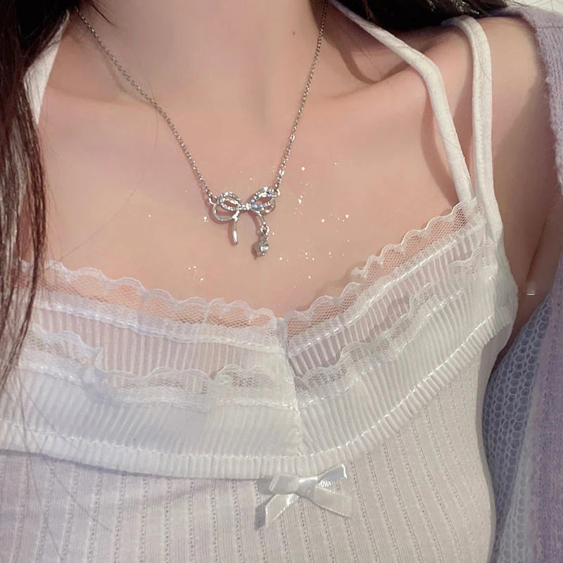 Aihua Mode Minimalistische Runde Opal Anhänger Halskette für Frauen Geometrische Schlüsselbein Ästhetische Kette Sommer Schmuck Zubehör