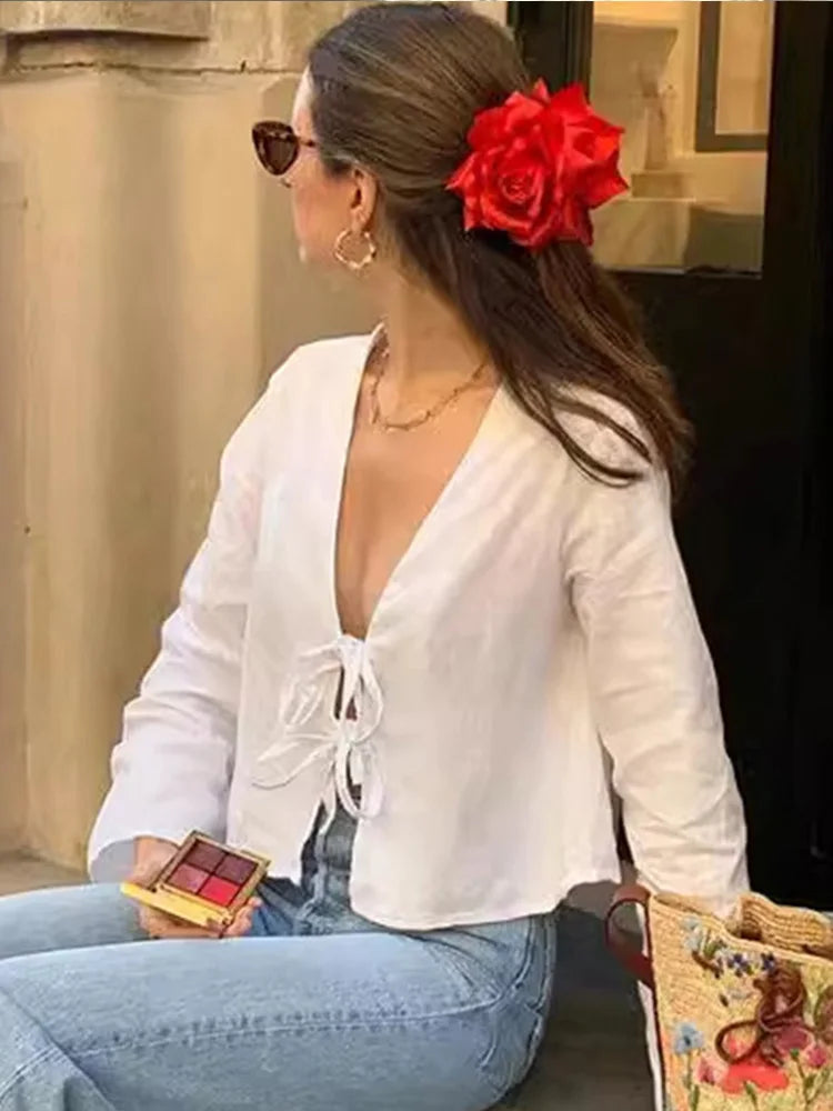 Sommer Weiße Bluse mit V-ausschnitt für Frauen Elegante Lose Lange Hülse Spitze-Up Hemd Casual Chic Street Style Einfarbig dame Top