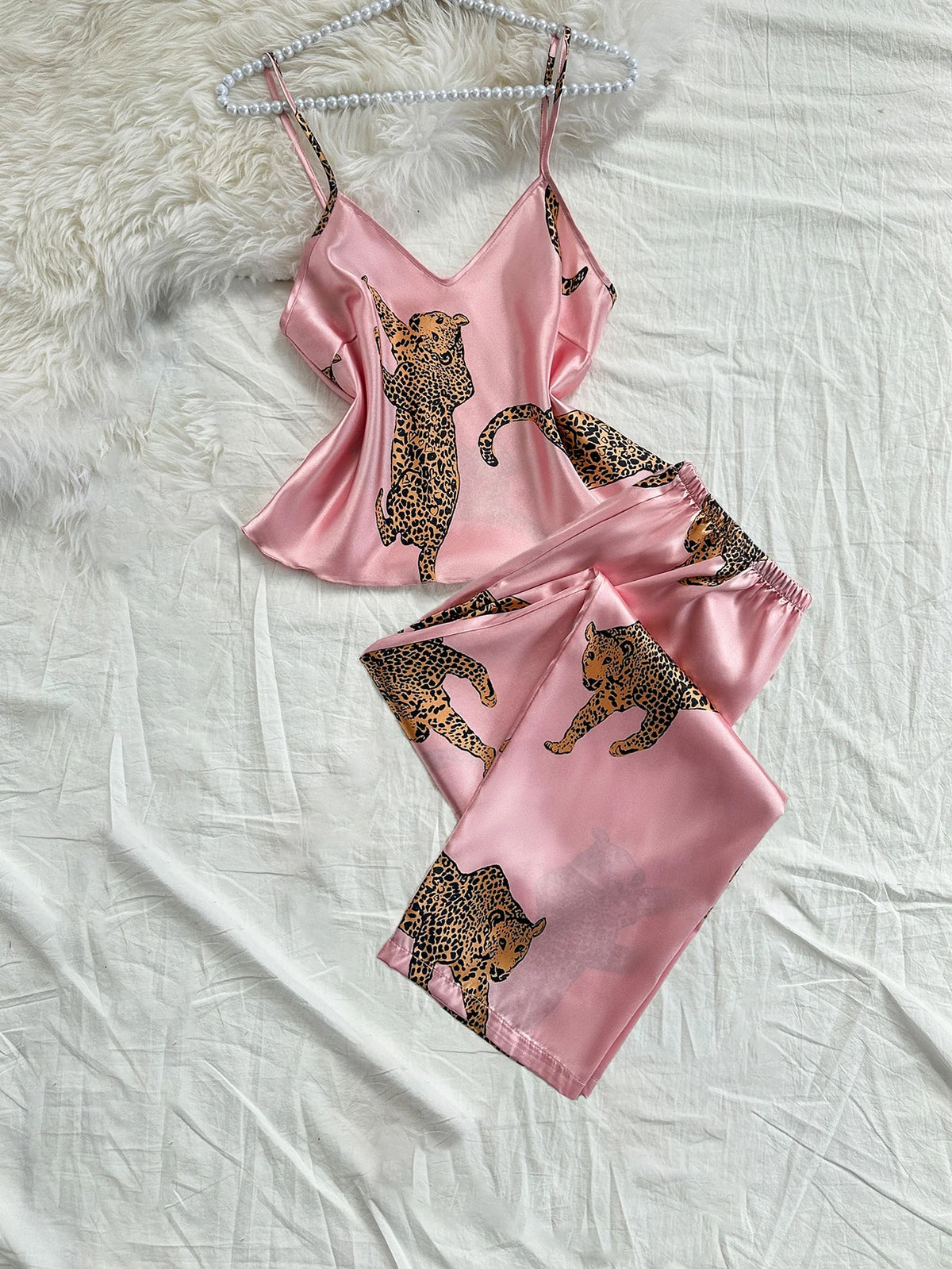 Bequemes, modisches 2-teiliges Pyjama-Set mit Hosenträgern und langen Hosen mit V-Ausschnitt und Leopardenmuster