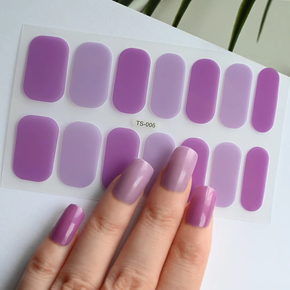14 Tipps Full Wrap Nagellack Aufkleber Selbstklebende einfarbige Gel-Nagelstreifen Kunst Aufkleber Nicht halbgehärtete DIY Nageldekorationen
