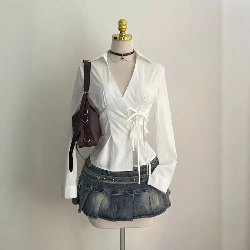 Trendige, schmal geschnittene Damen-Langarmbluse mit tailliertem Schnitt, eleganter V-Ausschnitt, einzigartige Harajuku-Blusen für Frauen für ein Date.