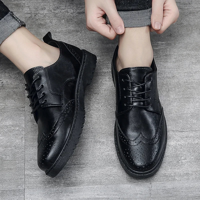 Blockevents Herrenmode 2021 Neue Koreanische Business-Casual-Schuhe Atmungsaktive Vielseitige Trendige Vestibül-PVC-Sohle Herren-Anzugschuhe