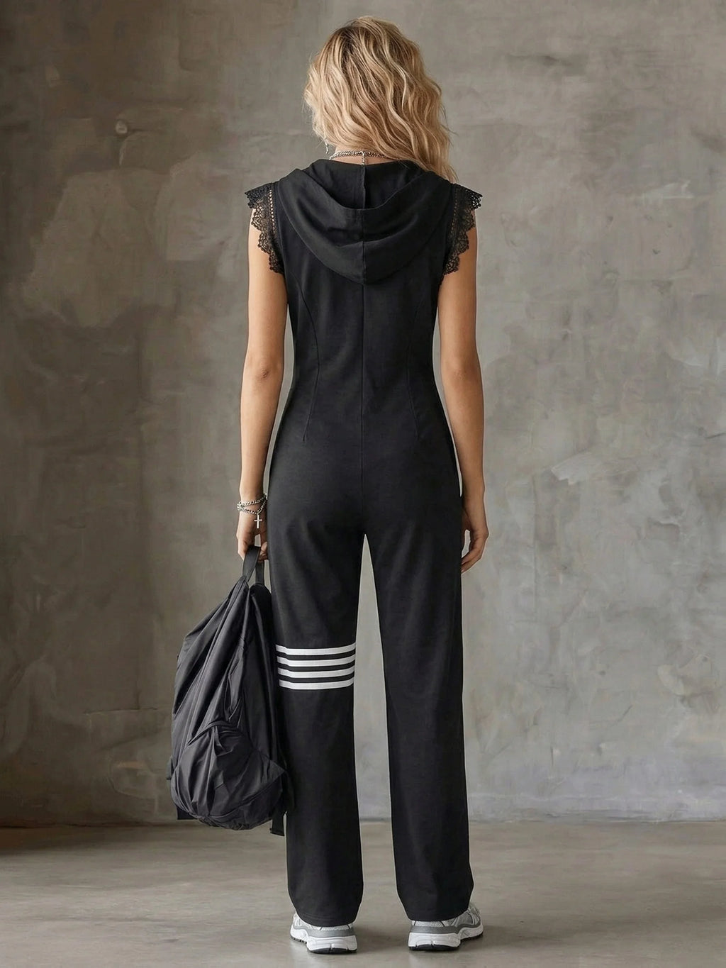 Damen Retro Sport Ärmelloser Kapuzen-Jumpsuit Spitze Gestreift Schwarz Lässiger Bequemer Einteiler für Aktive Frauen