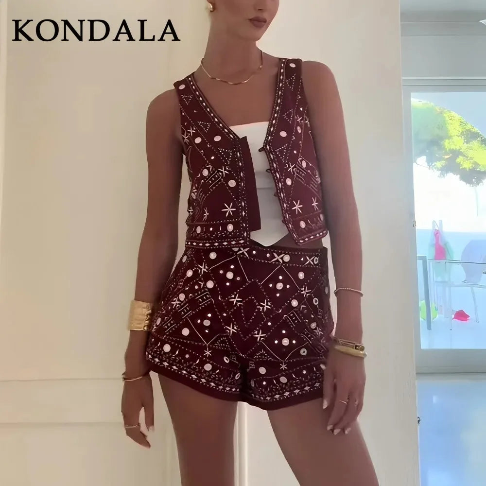 KONDALA 2026 Frühling Sommer Streetwear Stickerei Damenanzüge Mode V-Ausschnitt Einreihige Ärmellose Westen Schicke Mini-Shorts
