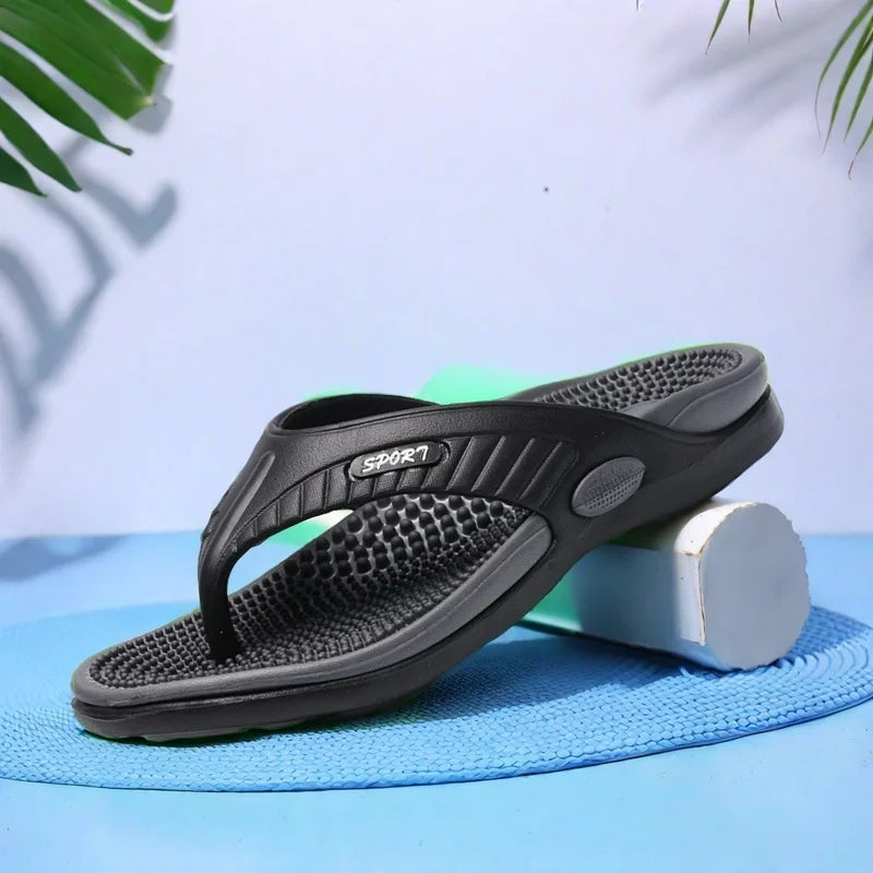 Leichte EVA-Sandalen für Herren mit Massagesohle, mehrfarbige Optionen, große Slip-On-Hausschuhe für den täglichen Gebrauch am Strand zu Hause im Freien