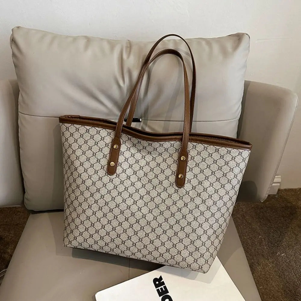 Mode Frauen Handtaschen klassisches Design Umhängetasche große Kapazität Einkaufstasche Damen lässig Pendelt asche