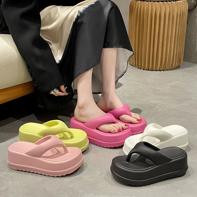 Kidmi Frauen Plattform Sandalen Frauen Flip-flops EVA Heels Sandalen Für Frauen Mode Strand Rutschen Outdoor Weiche Ferse Wolke hausschuhe