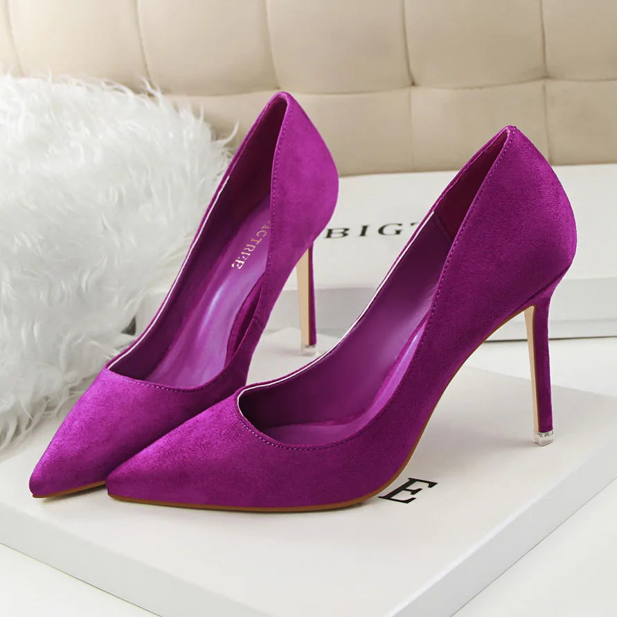 Frauen 9cm High Heels gelb Burgund Pumps plus Größe Stripper Wildleder Escarpins Dame Hochzeit Braut Scarpins grün blau Ballschuhe
