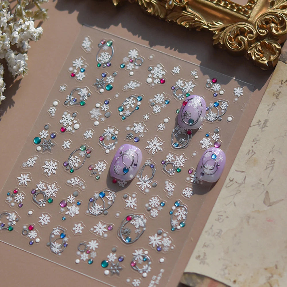 1 Stück 5D Dazzling Christmas Nail Art Aufkleber Gold/Rosa/Blau/Lila Weihnachtsbaum Schneekranz Nagelaufkleber Charmante Weihnachten Nageldeko