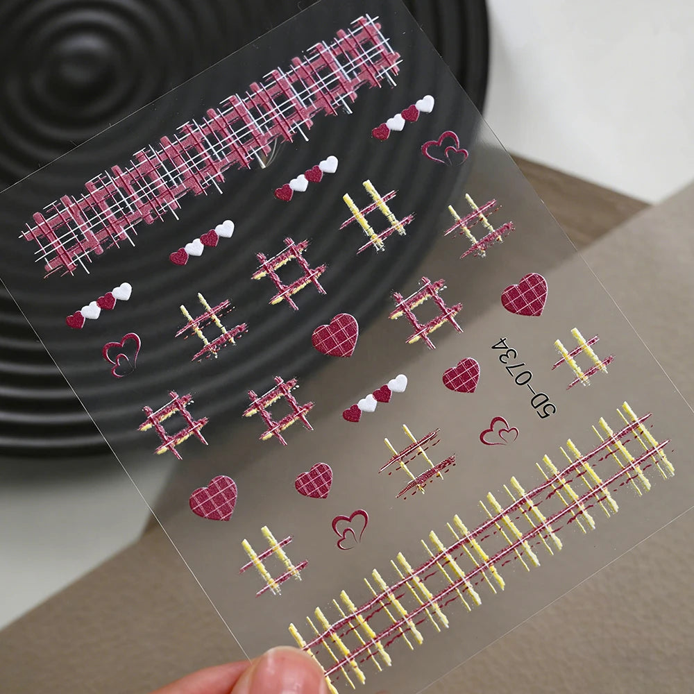 1 Stück 5D Süße Herz-Karo-Präge-Nagelkunst-Sticker, karierte Liebesherzen im koreanischen Stil, französische Nagel-Abziehbilder, Maniküre-Dekorationen