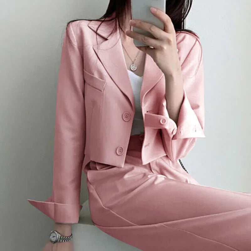 Anzug-Set für Damen: Blazer und Gerade Hose, Einreihig mit Umlegekragen, Büro-Outfit