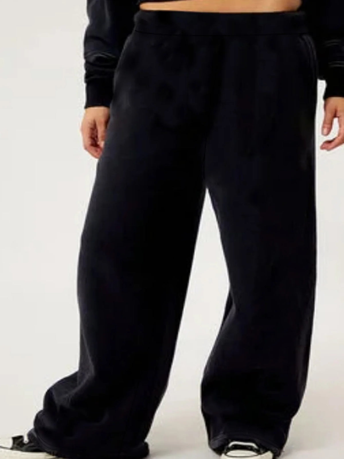 2026 Lässige Trendige Weite Hosen für Damen Einfarbig Schwarz Normale Taille Bequeme Schlankmachende Büro- und Alltagshosen