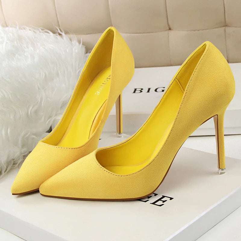 Frauen 9cm High Heels gelb Burgund Pumps plus Größe Stripper Wildleder Escarpins Dame Hochzeit Braut Scarpins grün blau Ballschuhe