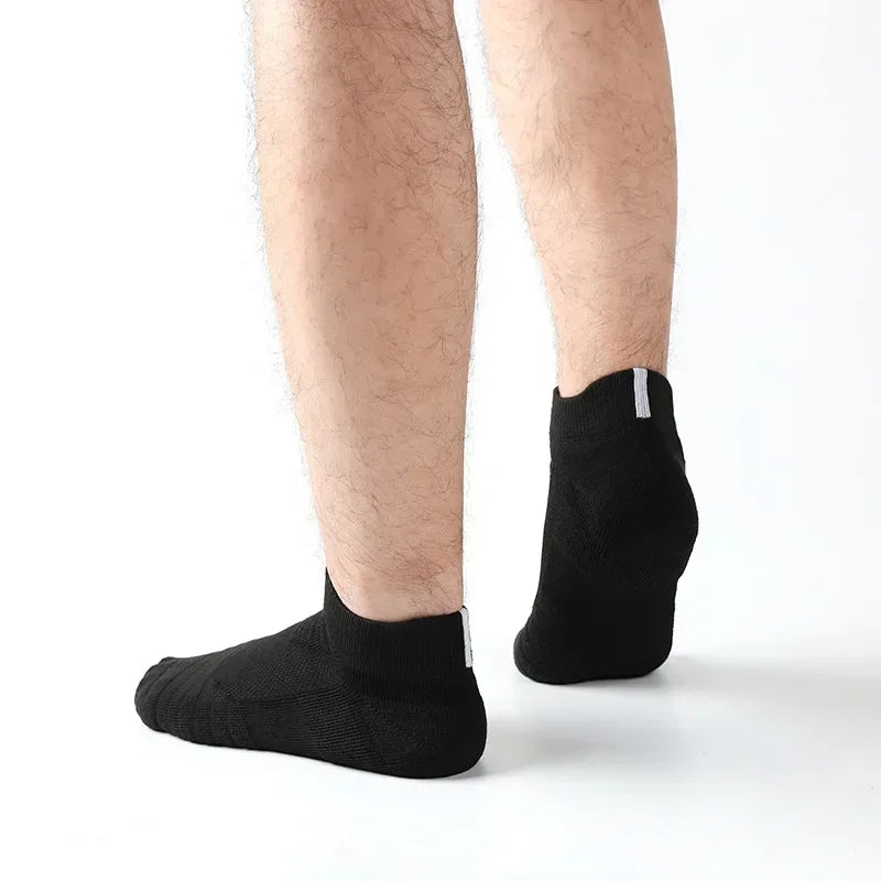 HSS 6/3/1 Paar neue Männer Sport Laufen Fitness Flug kurze Röhre Socken Damen Handtuch unten Basketball Socken einfarbig schwarze Socken