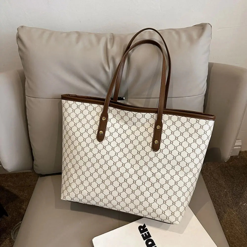 Mode Frauen Handtaschen klassisches Design Umhängetasche große Kapazität Einkaufstasche Damen lässig Pendelt asche