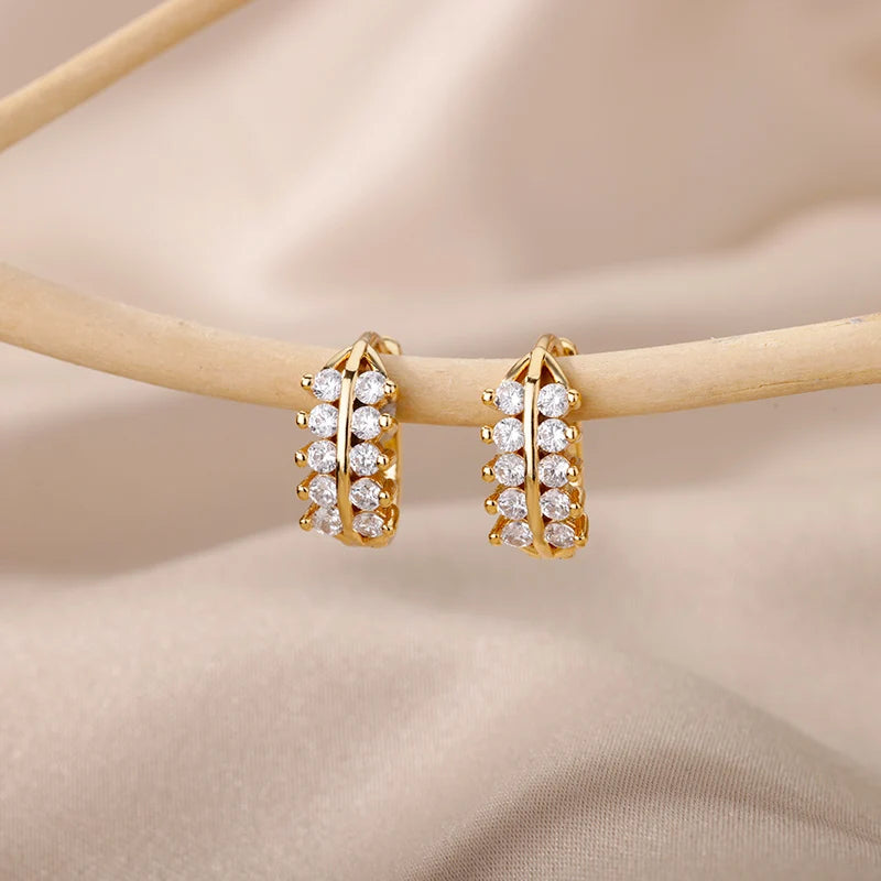 Klassische Imitation Perle Edelstahl Durchbohrte Ohrringe für Frauen Vergoldet Blatt Zirkonia Schmuck Retro Schmuck Kostenloser Versand