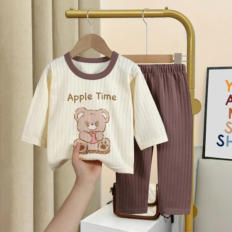 Cartoon Bär Drucken Tops + Hosen Mode Hause Kleidung Jungen Und Mädchen Frühling Sommer 2024 Neue Nachtwäsche 2 stücke Kleinkind dünne Anzüge
