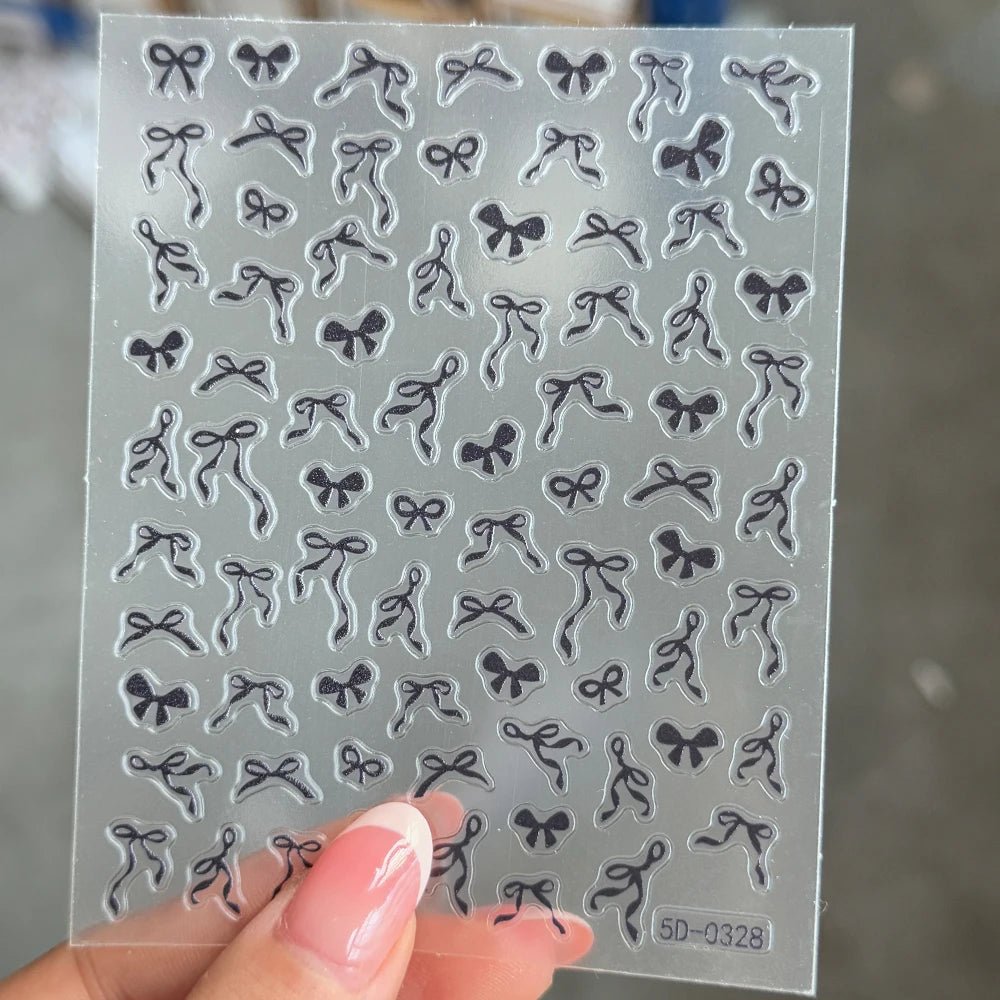 1 Stück Silberner Ausgestanzter Stern-Nagelaufkleber 5D Schwarzes Pentagramm Kreuz Sternenlicht Nagelsticker Metallische Fünfzackige Nagelkunst-Dekoration