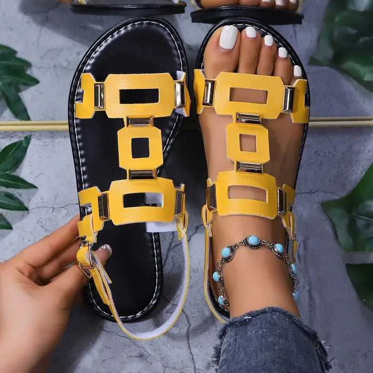 2025, runde Zehen-Damen-Sandalen aus Leder, flach, lässig, Strandschuhe, bequeme Schuhe, Metalldekoration für Damen, modisch, Größe 43